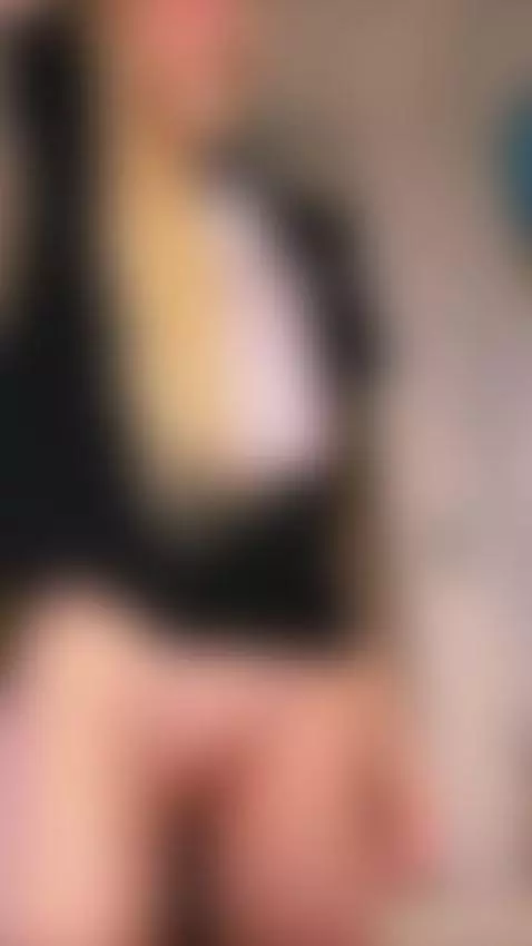 Moaning, dripping, fingers working 😩 Want my peak? OnlyFans ... by shellysecrett