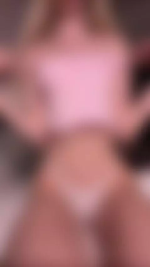 The hottest content only on my OnlyFans page 😳 by shellysecrett