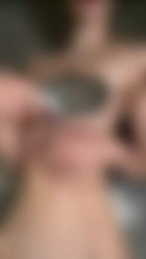 Stripping slow and dirty… subscribe 👅 by shellysecrett