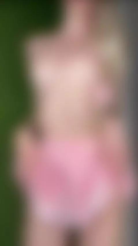 Enough teasers OnlyFans in bio there I’m all yours 😈 by shellysecrett