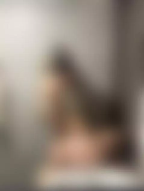 I'm live, guys. by lilicherry