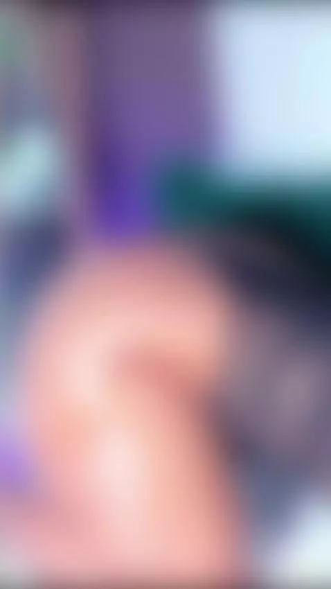 Online now… ready for you to see me lose control 💋 by sandramiler