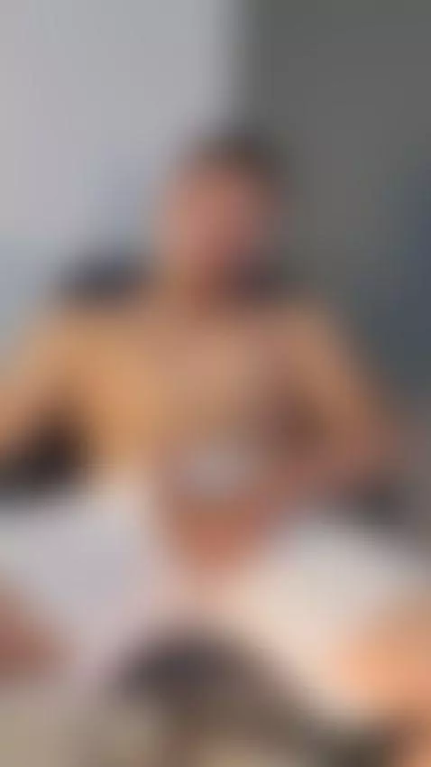 Look what looks out for you! by jordaanvalencia