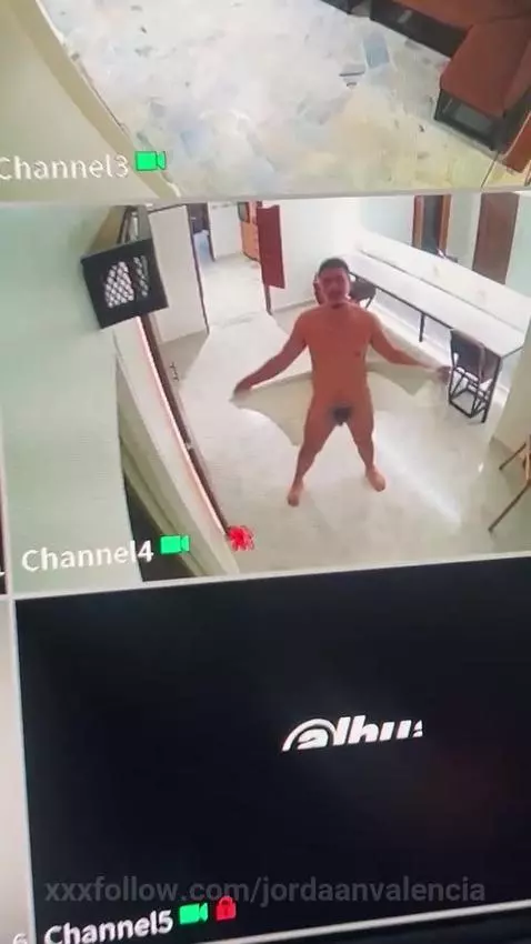 Dammm! 🔥😈 by jordaanvalencia