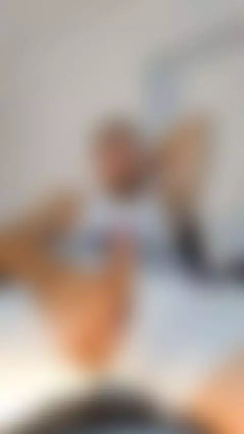 I want you to sit on my cock with your ass and start moving😈... by jordaanvalencia