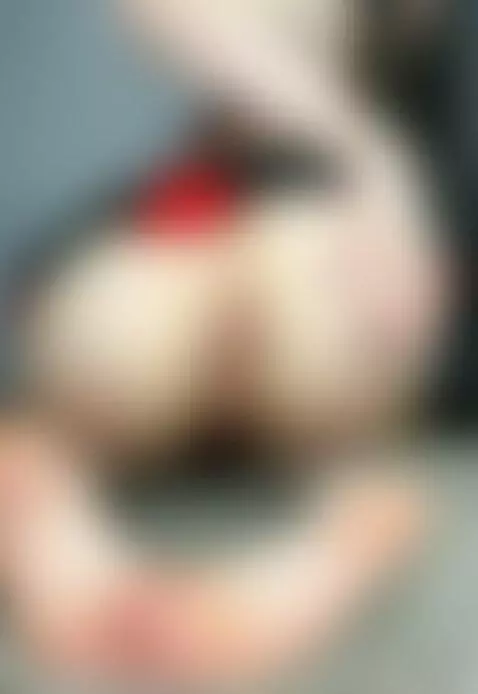 dans la voiture, je suis vraiment une cochone by filleapapa