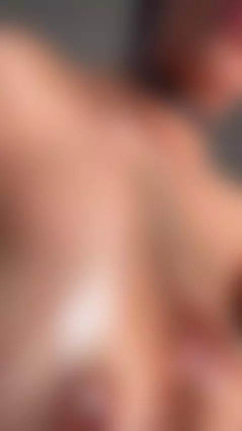 Mmhh feel ur hands with my body full oiled by saylilithh