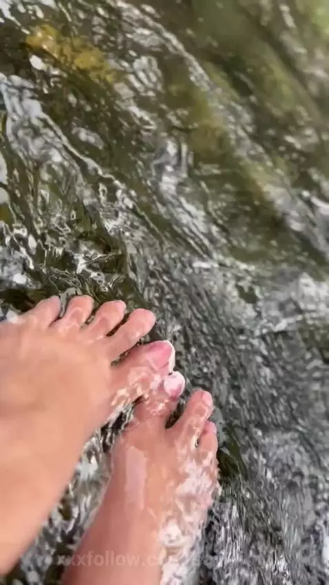 Cute clasic nails by saylilithh