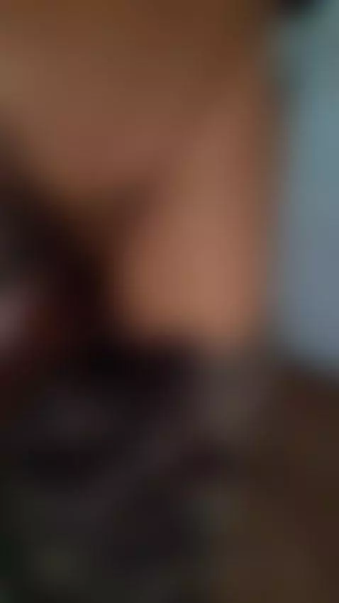 It's swingin'....On scale 1-10
1=Itty Bitty.  5=Average.  10... by leroythedonkey