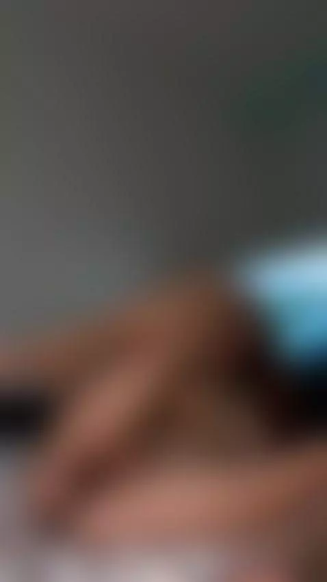 Would you like to go down on me right now❓ by vivianli