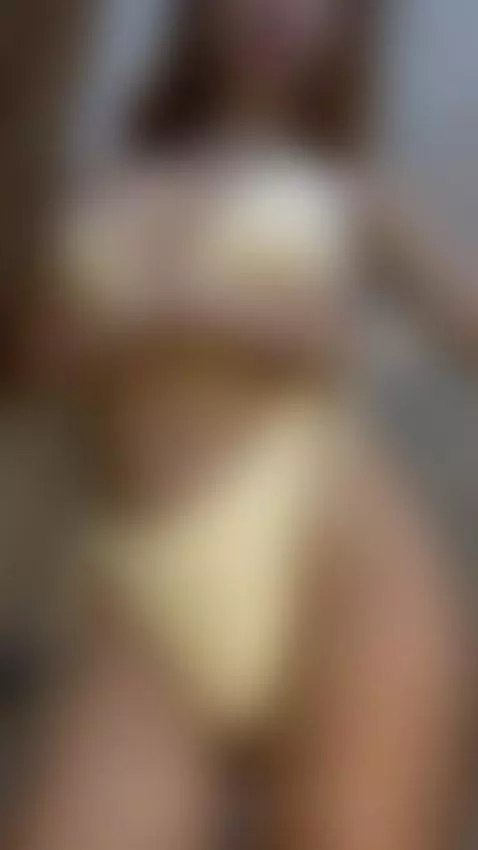 Fresh, flirty, and a little bit dangerous by vivianli