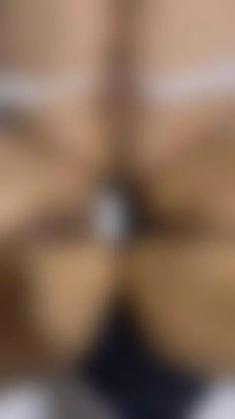 I leave you three options... let's see if you can choose 😏 by samagrey