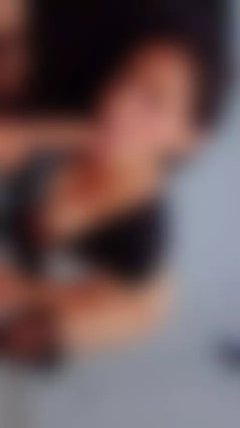 Do you want to see everything? 🍆💦 https://stripchat.com/Kiss... by ana-curlie20