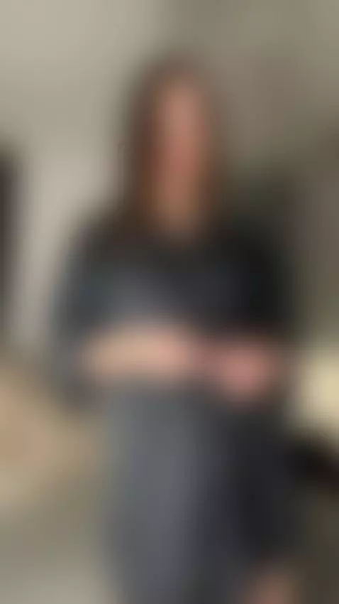 Today I'm serving my pussy in bed by adalyndiary