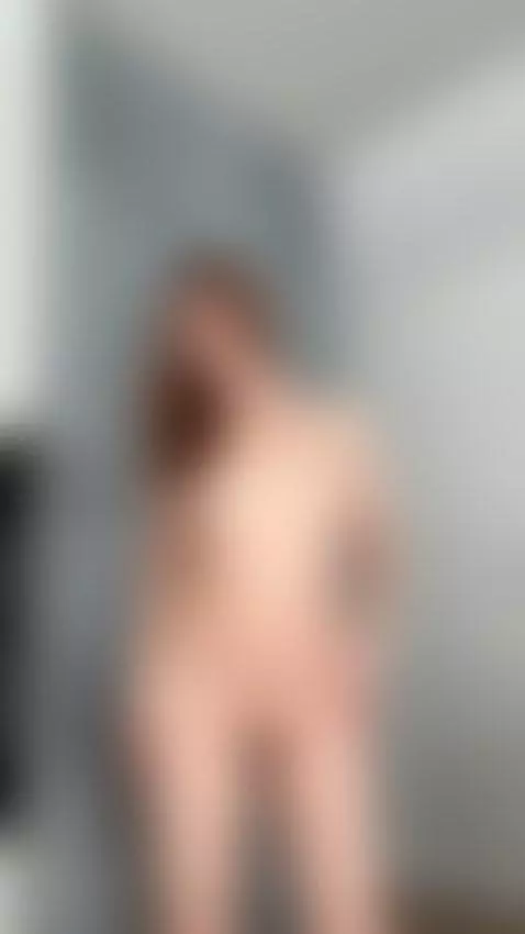 I melt into the quiet light 💋💦 by adalyndiary