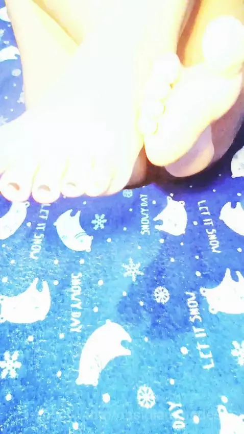 326877 by obsidiangoddess