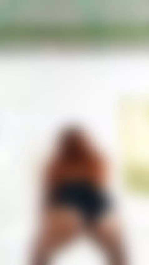 Who will teach me how to twerk? by obsidiangoddess