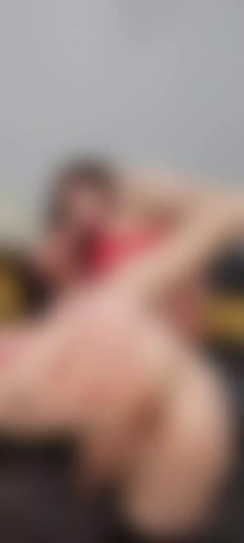 do you like my round soft ass 🍑🥵 by sasocandy