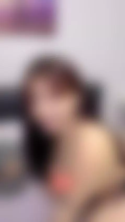 Private moments for subs only 😘 / Momentos privados solo par... by abbycampbel25