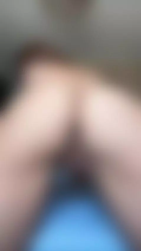 My ass on display, fingers slipping between my thighs just f... by vanessasol