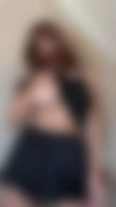 Sending you all my playful energy for today 🔥 by vanessasol