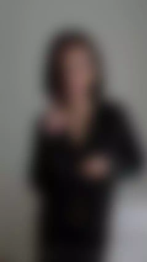 Every sigh turns into a moan 💨🫦 by vanessasol