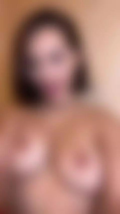 I can make your day much harder… in every way 😏🍆 by vanessasol