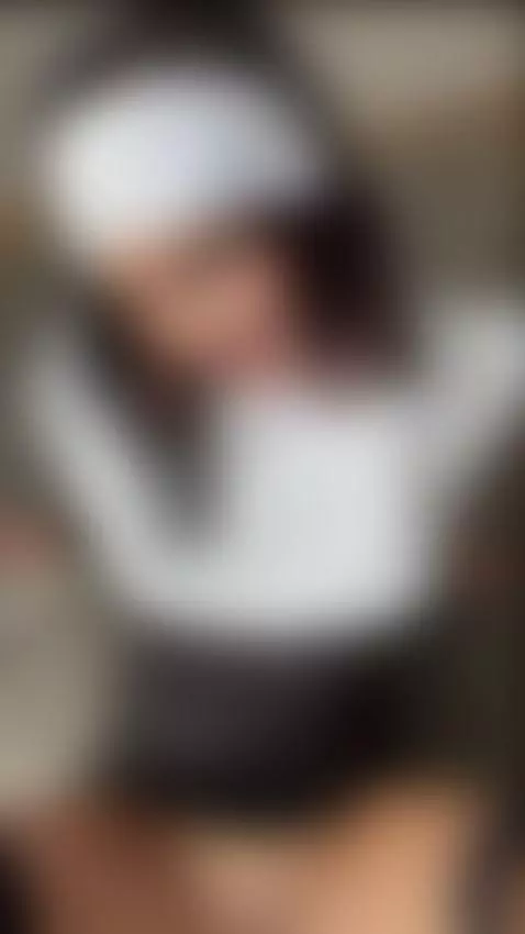 I’ll whisper your dirtiest dream 🫦👂 by vanessasol