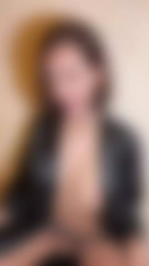 Soft giggles, messy kisses, dirty little secrets… all yours ... by vanessasol