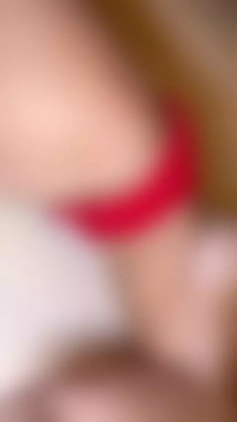 The glow deepens when I stop moving 😏🔥 by vanessasol