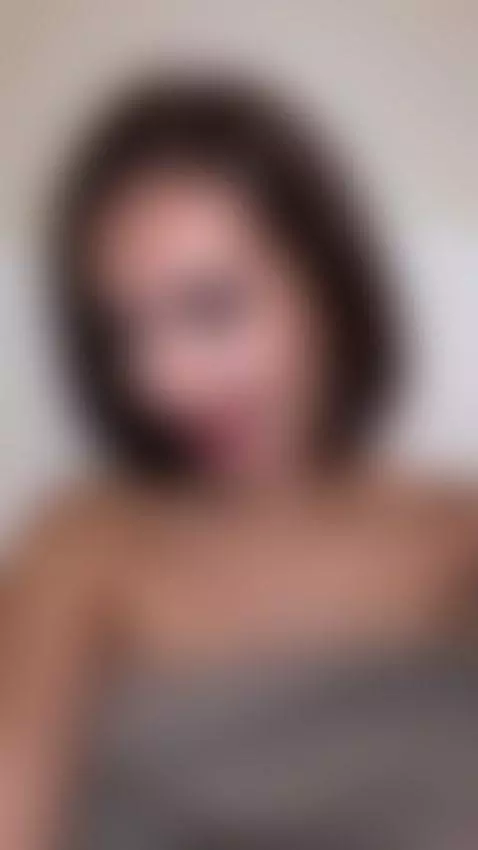 I’m too hot to be innocent 😏🔥 by vanessasol