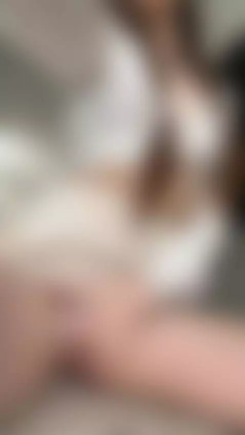 Your fav soft tease is back 💋✨ by emmylorens