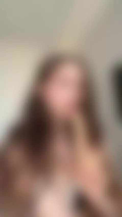 I talk with my eyes. Watch closely 👁💋 by emmylorens