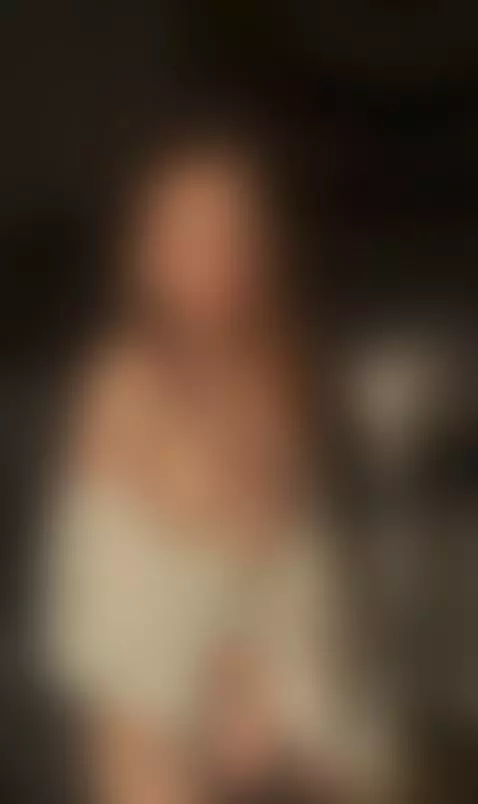 Just some teasing before bed 😇🛏 by emmylorens