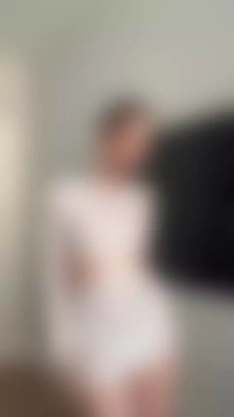 What would you do if I looked at you like this? 👀💋 by emmylorens