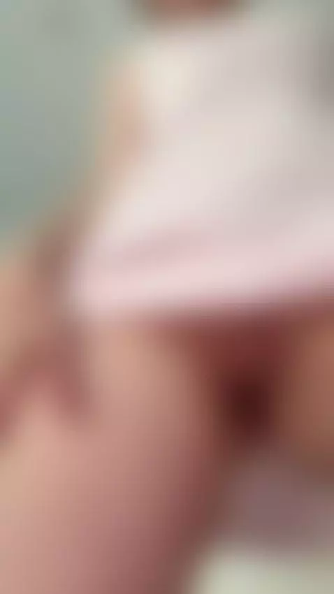 My fingers were busy in this one 💦🖐 by emmylorens