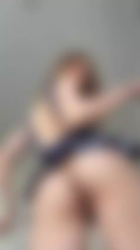 Soft giggles, wet lips, and naughty fingers… just your type ... by emmylorens