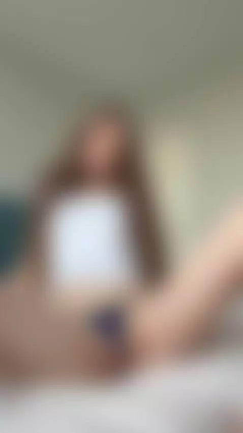 A little tease just for your eyes only 🪞💄 by emmylorens