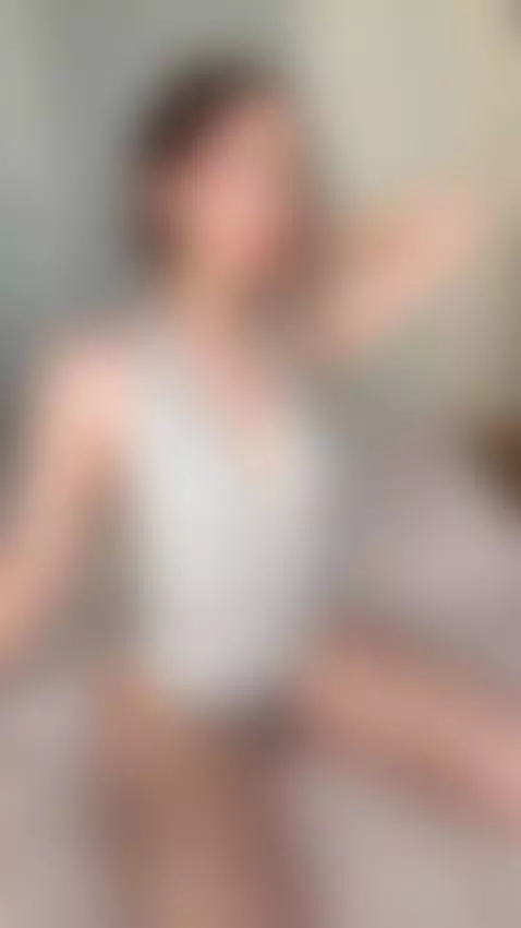 Would you pull my hair back… or grab my hips tighter? 😈💋 by emmylorens