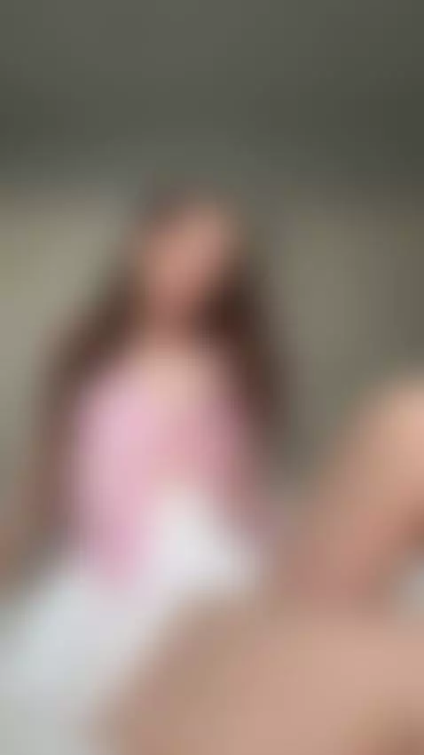 Do you like it slow or rough? 👀🍑 by emmylorens