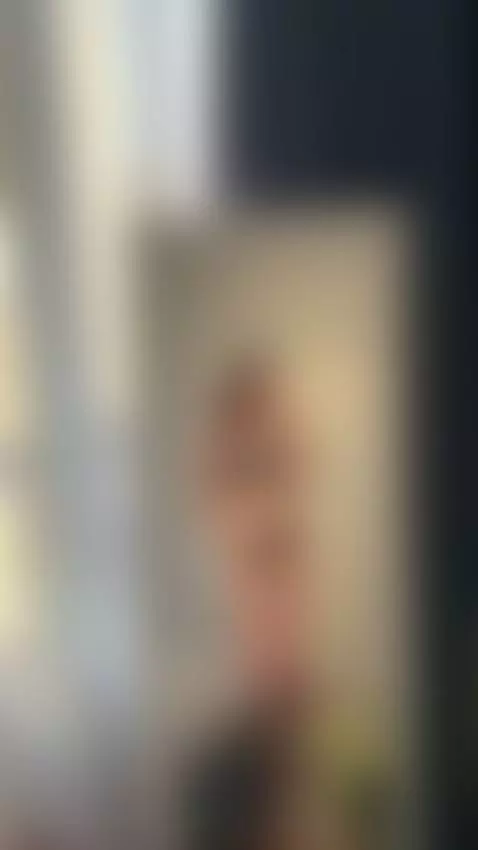 Every second gets hotter 🔥🖤 by emmylorens