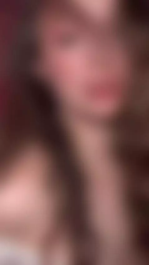 My skin is waiting for your touch 👀🔥 by emmylorens