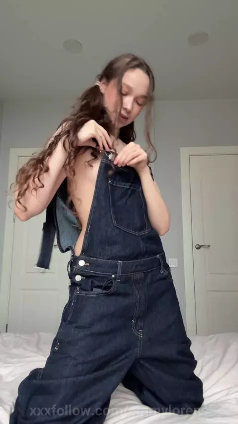 The air trembles around me 💦🔥 by emmylorens