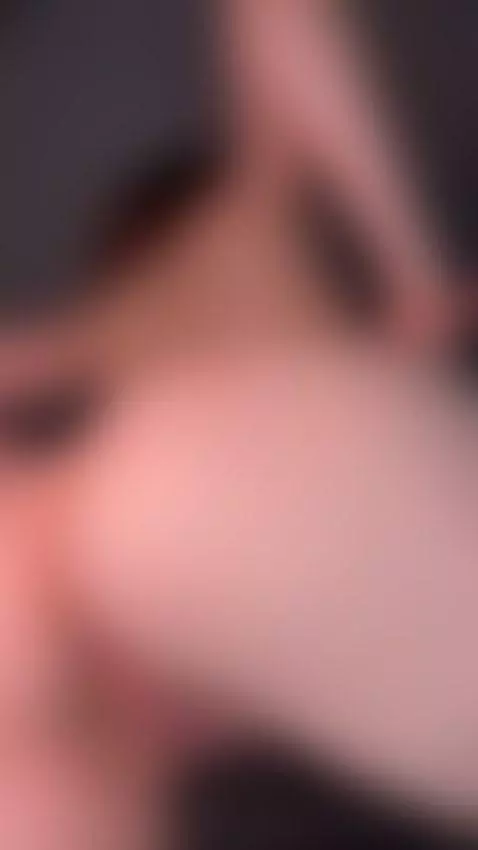 The room curves around my body 💋💫 by emmylorens