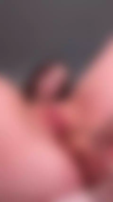 The air wraps around my breath 😏🔥 by emmylorens