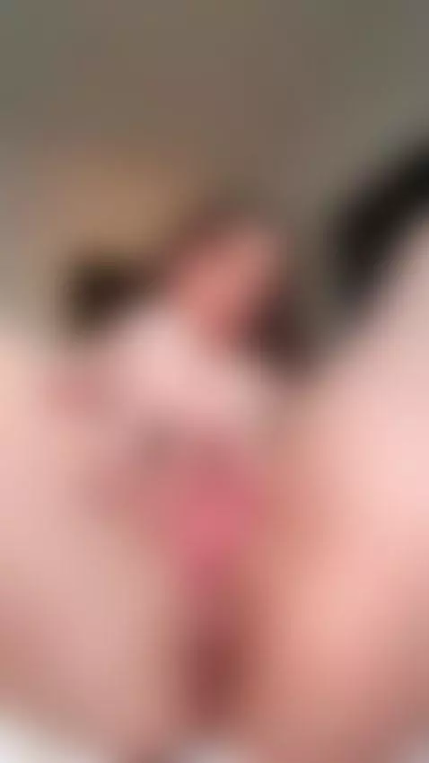 Shadows cling softly to my side 💦🩶 by emmylorens