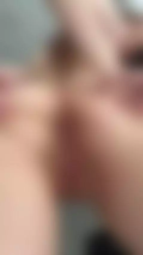 Just one look and you’re lost 😏🔥 by emmylorens