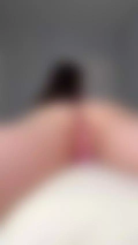 I move like the warmth is guiding me 💋💫 by emmylorens