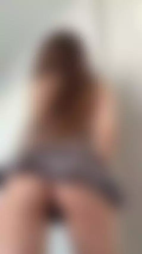 Tonight, I’m yours to imagine 😏💋 by emmylorens