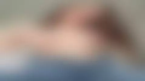 The glow smooths along my waist 😏🔥 by emmylorens